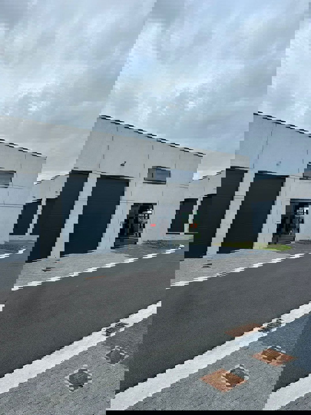 Opslagloods met een opp van 277m2 - foto 3