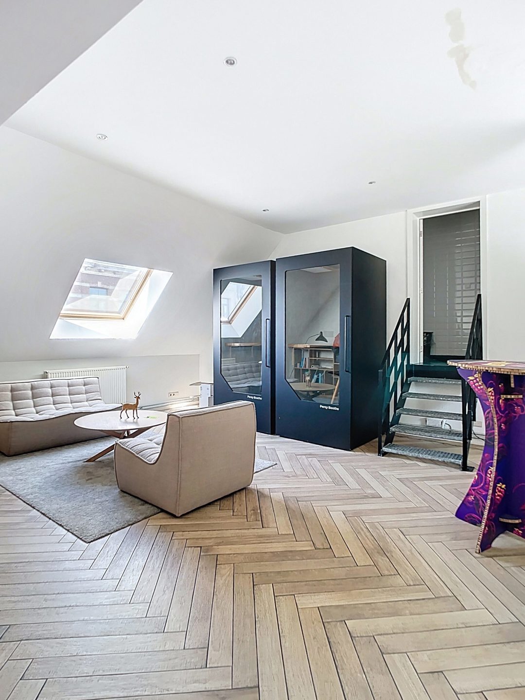 Kantoor van 430m² in het Historische pand 'Entrepot du Vins" - foto 2