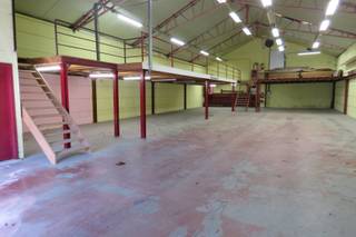 Opslagruimte/atelier, gunstig gelegen in de Rijselstraat, met vlotte bereikbaarheid van uitvalswegen en op wandelafstand van het centrum. Het...