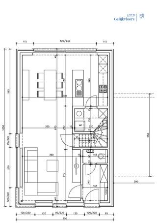 Ontdek de charme van deze energiezuinige E30 nieuwbouwwoning in het hart van Evergem – een waar pareltje onder de woningen! Genesteld op een mooi perceel van 287m2, met een oostelijke oriëntatie, wordt deze woning volledig afgestemd op jouw wensen en behoeften. De woning onderscheidt zich door een doordachte indeling op het gelijkvloers met een ruime inkom voorzien van mogelijkheden voor een grote vestiairekast en een gastentoilet. Daarnaast biedt het gelijkvloers een open keuken en een leefruimte met natuurlijk licht evenals een handige grote wasplaats. De eerste verdieping verwelkomt je met 3 slaapkamers, een badkamer compleet met zowel een bad als een douche en een apart toilet en voorzien van een vaste trap naar de de zolder. Deze tot in de puntjes afgewerkte woning straalt praktisch comfort uit. Benieuwd en klaar om je droomhuis te ontdekken? Aarzel niet en neem contact met Ewout via 0497 588 888 of contact@huysmanbouw.be