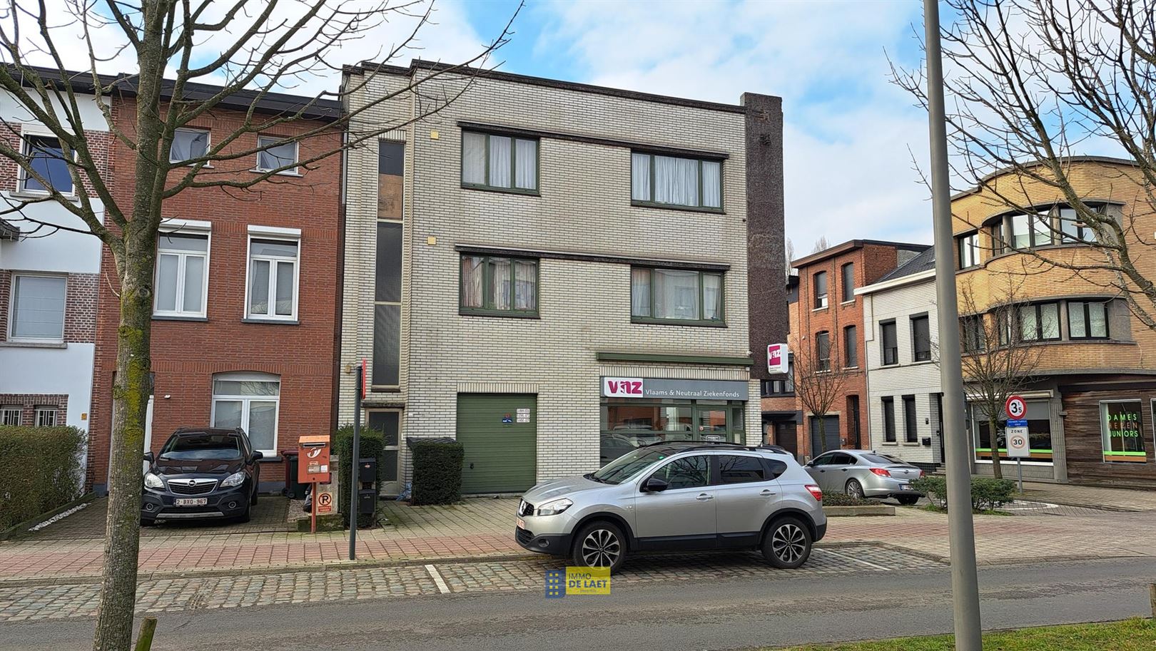 Commercial à louer à Schoten
