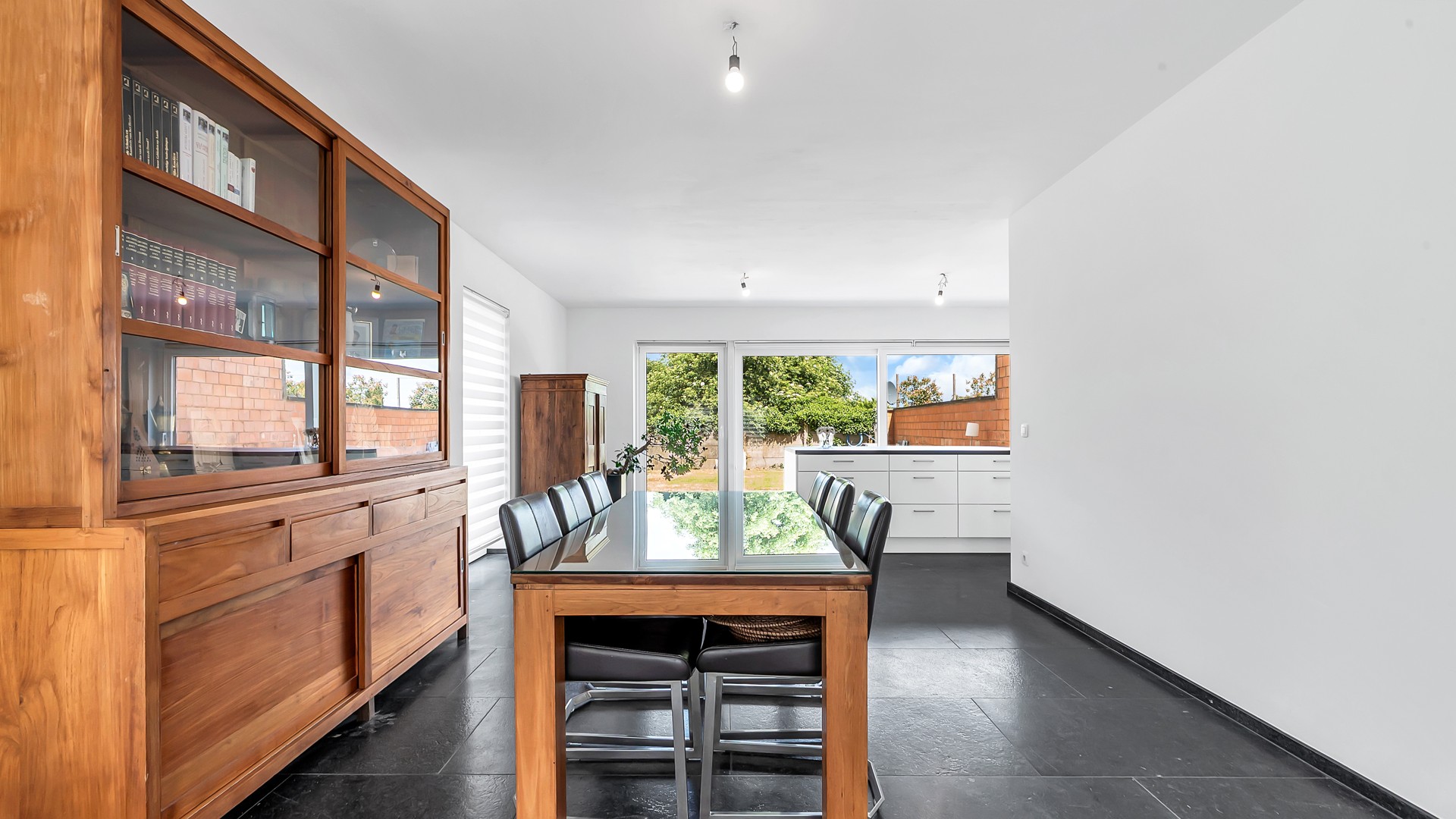 Huis te koop in Maasmechelen met 5 slaapkamers - foto 5