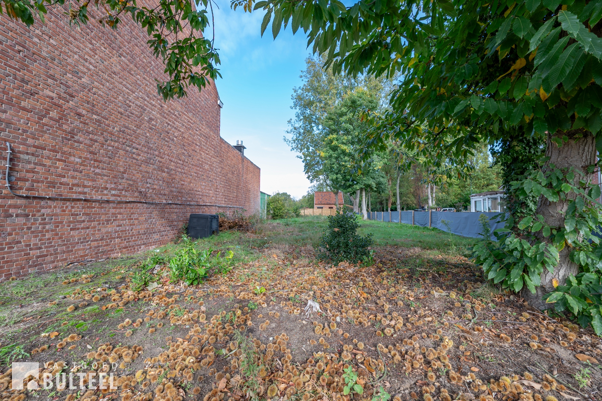 Goed gelegen bouwgrond voor halfopen bebouwing! - foto 2