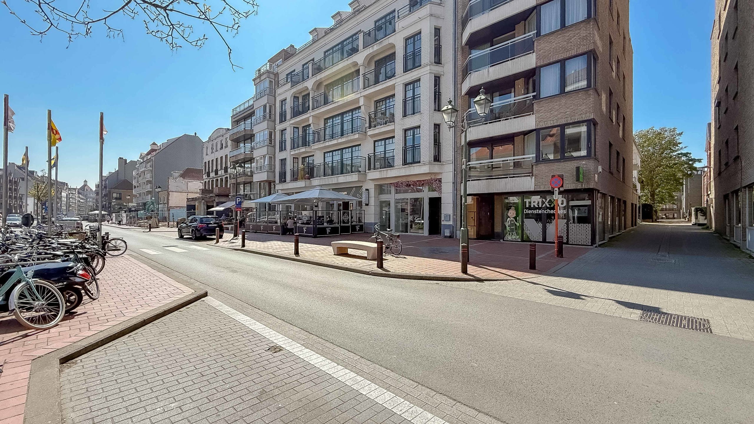 Apartment for sale in Knokke-Heist with 3 bedrooms - photo 2
