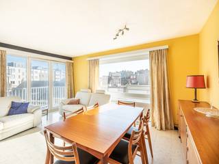 <p>Welcome to this stunning apartment, located on the fourth floor of the De Korre residence on St-Idesbaldusstraat in Koksijde. A highly advantageous, central location: just a stone's throw from the commercial center and the beach promenade literally around the corner! This turn-key and furnished apartment offers an ideal blend of comfort and style, with a living area of 72 square meters.<br /><br />The apartment is laid out as follows: entrance hall | living area leading to balcony | separate, renovated kitchen | storage room | bathroom equipped with walk-in shower and washbasin | separate toilet | two spacious bedrooms.<br /><br />Private storage room included in the price.<br /><br />In front of the residence, there are communal parking spaces for the owners. Extremely convenient in this sought-after location! <br /><br />EPC label B: energy-efficient. <br /><br />Looking for your place in Koksijde? Contact us today for this apartment with great potential! </p>