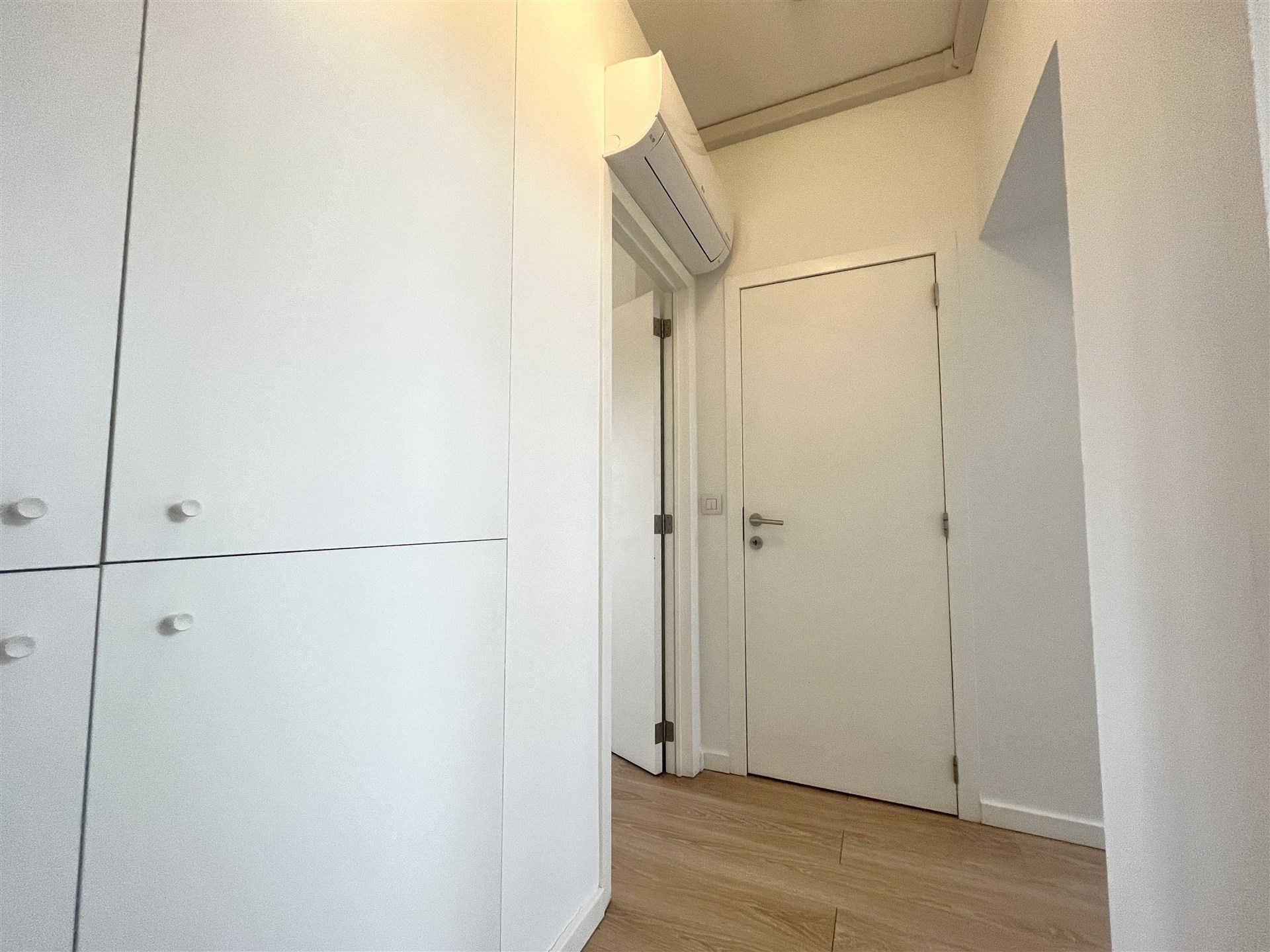 Lichtrijk appartement op toplocatie in Deurne! - foto 5