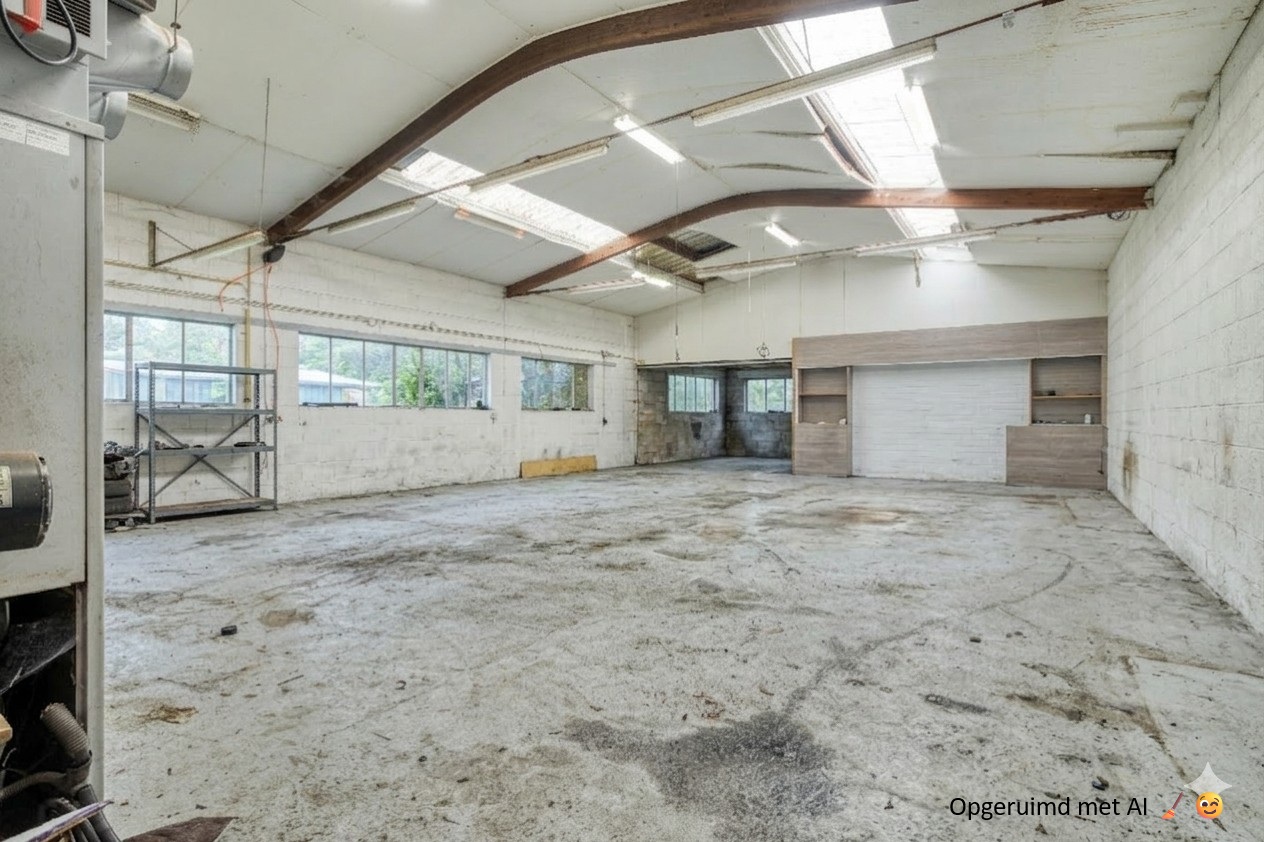 Magazijn/loods in centrum Wingene op 705 m² - foto 2