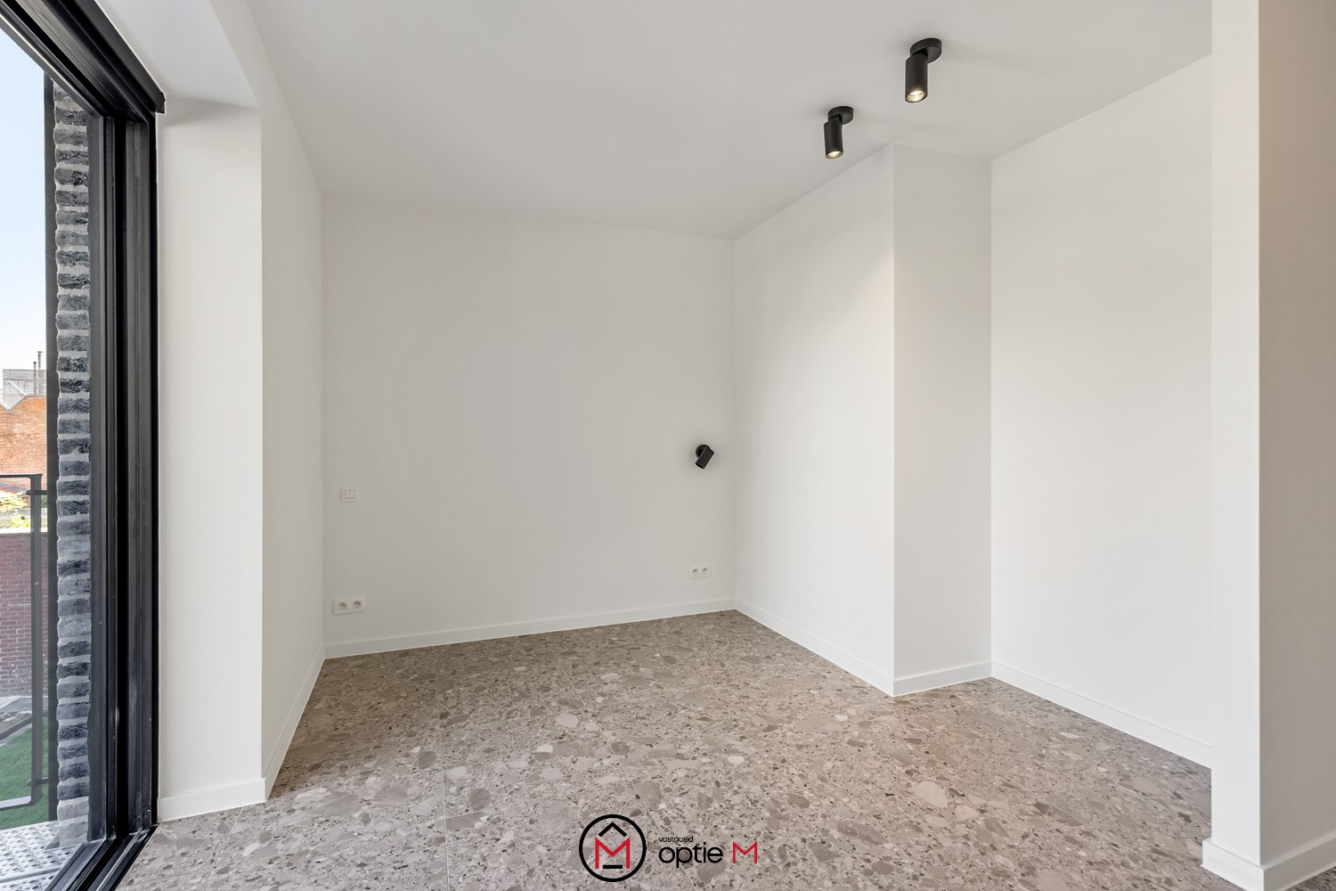 Wonen in het hart van Hasselt – slimme, complete studio - foto 5