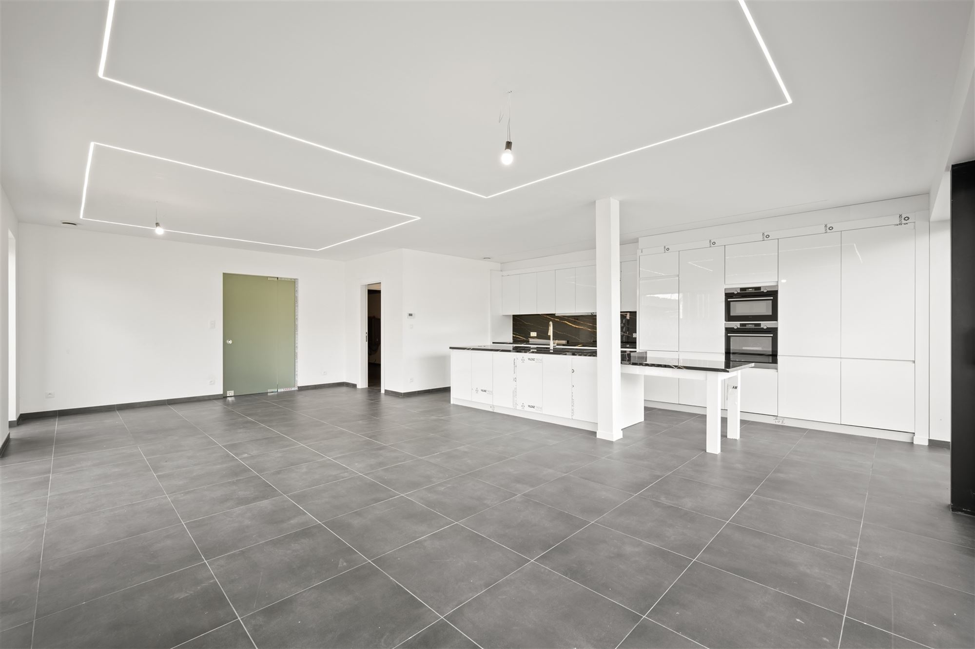 Bâtiment neuf à haute efficacité énergétique avec 5 chambres, garage et jardin - photo 2