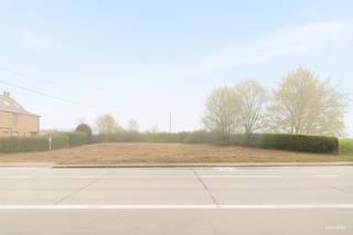 PROJECTGROND MET MOGELIJKHEID TOT 2 HALFOPEN WONINGEN OF 1 OPEN BEBOUWING – HERFELINGENBent u op zoek naar een project met potentieel en...