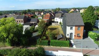 Terrain à bâtir pour construction semi-ouverte à Affligem (Teralfene). Le terrain à bâtir est situé dans un endroit très calme, dans une impasse,...