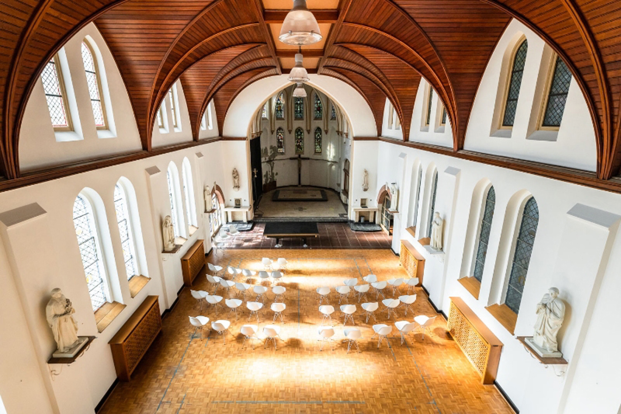 Prachtige kantoren te huur in Wivina Klooster te Dilbeek. - foto 2