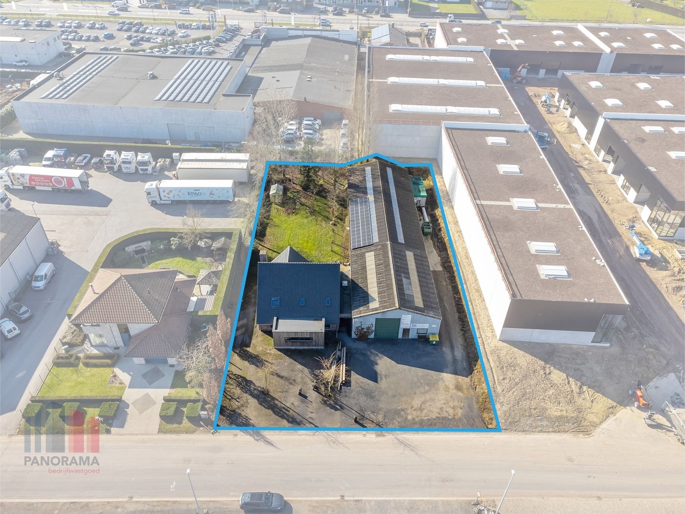 WONING MET +/- 516 m² LOODS TE KOOP - foto 2