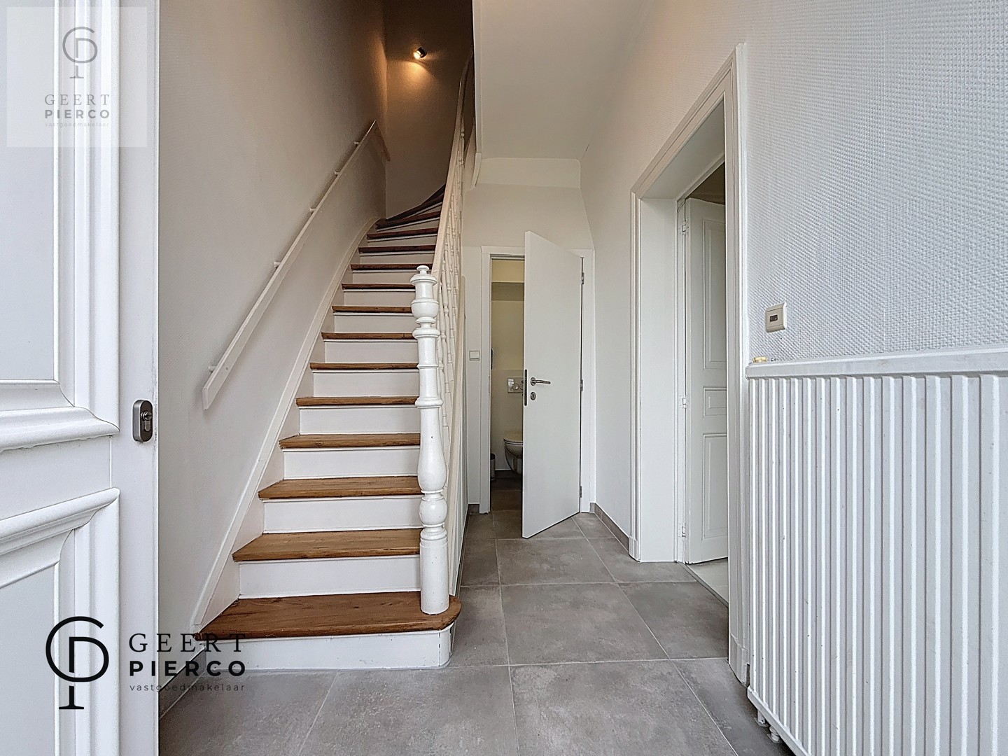 Knappe woning die meteen aanvoelt als thuiskomen - foto 2