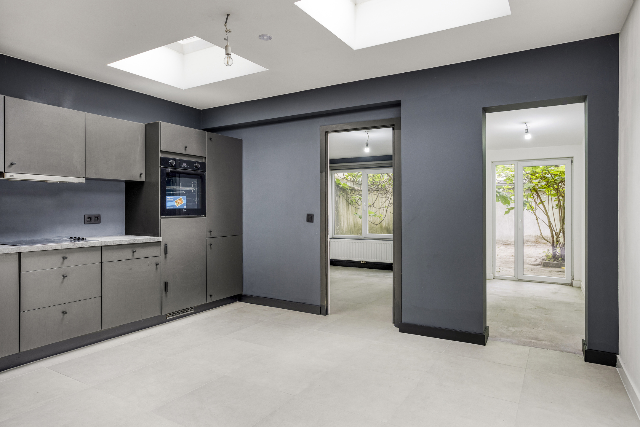 Apartment for sale in Antwerp with 2 bedrooms - photo 4