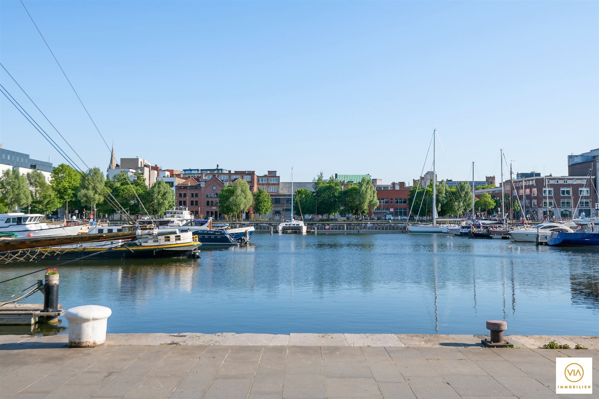 Commercial for sale in Antwerp with 3 bedrooms - photo 4