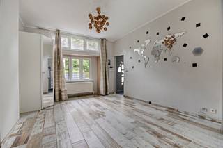 Instapklare driegevelwoning met vergunde lodge nabij Fiji-wijk – Wezembeek-Oppem Op slechts 100 meter van de geliefde Fiji-wijk vindt u...