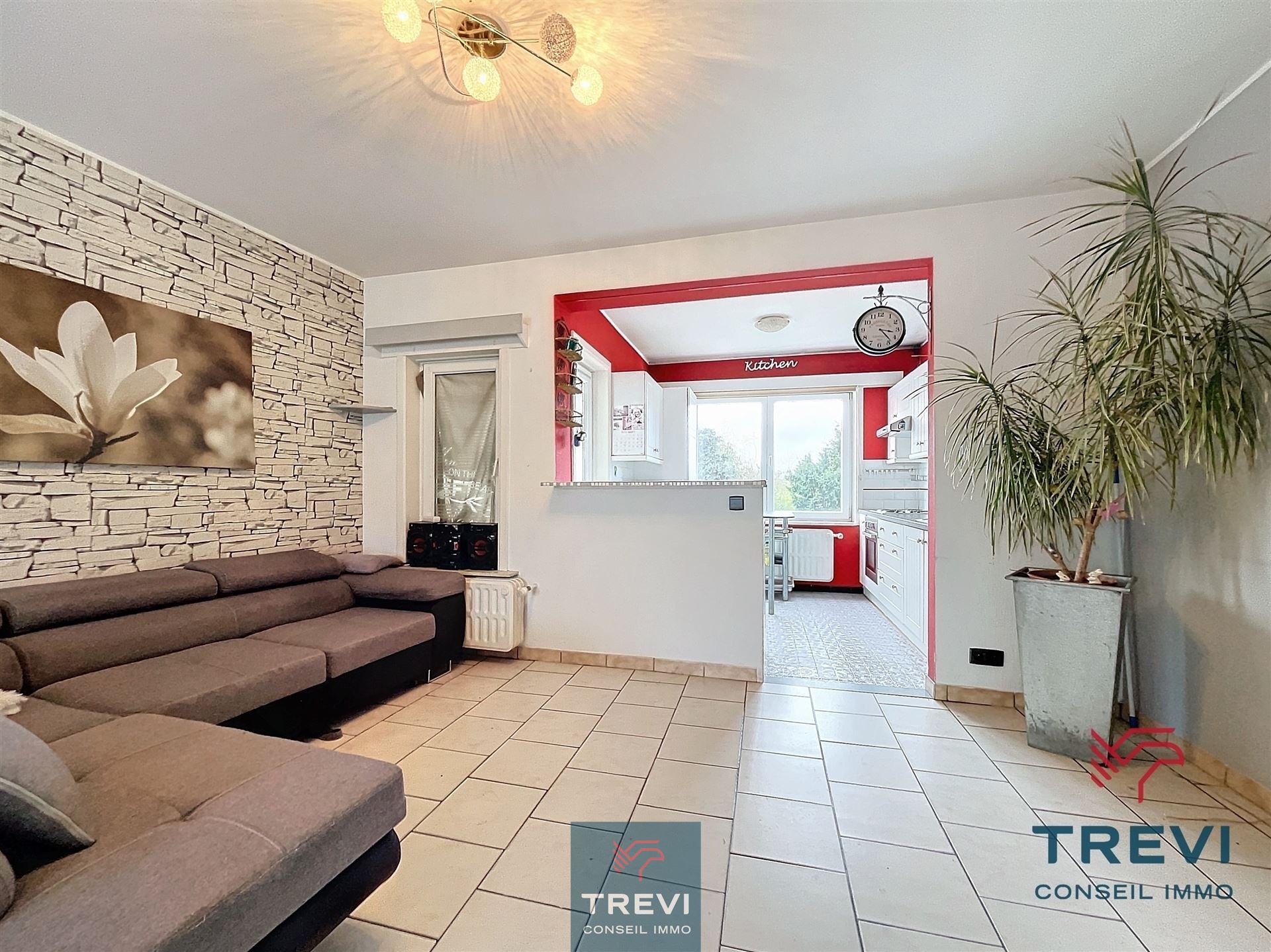 Mooi huis met tuin en garage - foto 5