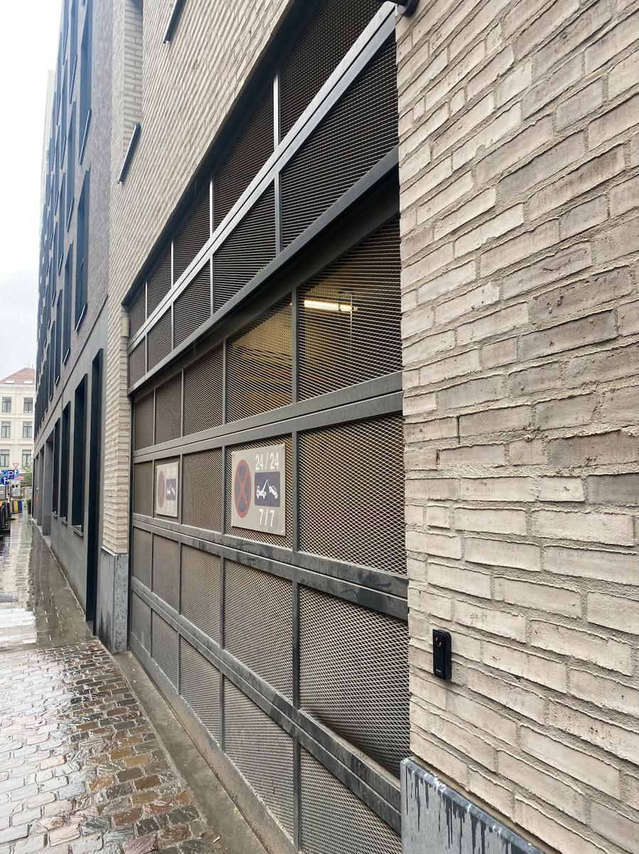Garage à louer à Ixelles - photo 3