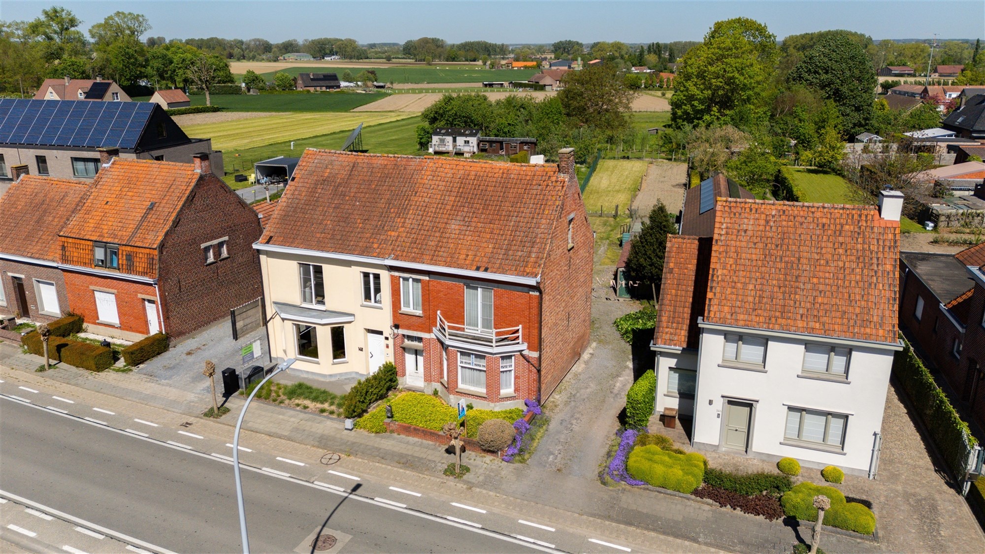 Halfopen woning op 885 m² - foto 4