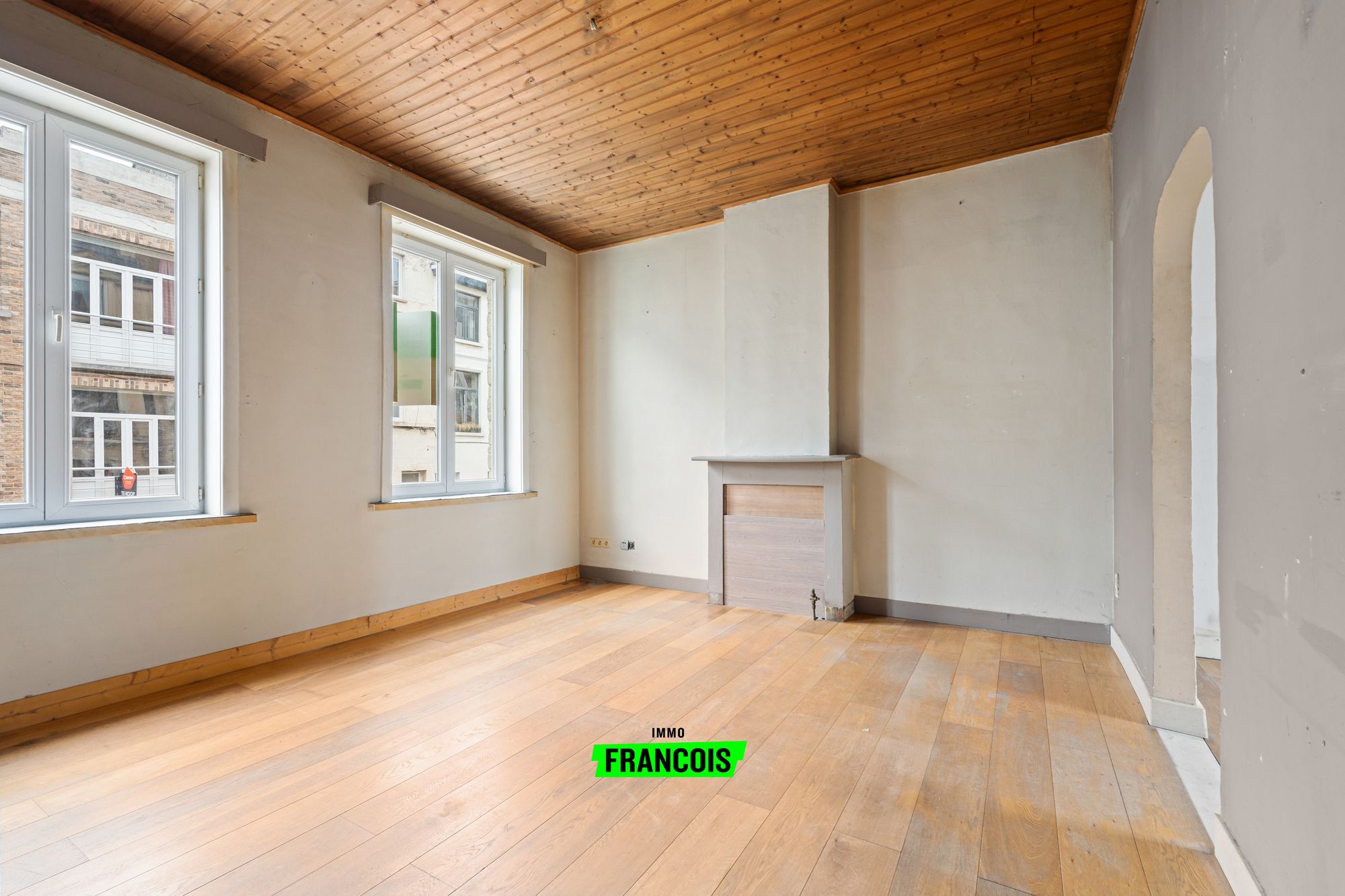Duplexappartement met renovatiepotentieel op topligging nabij jachthaven in Blankenberge - foto 4