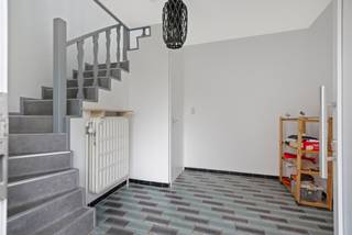 Boortmeerbeek: Appartement met 3 slaapkamers, tuin, terras en garagebox te huurOp een centrale locatie in Boortmeerbeek, langs de Leuvensesteenweg,...