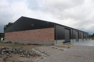 Opslagruimte, bouwjaar 2022, gelegen aan de doorgaande weg Wuustwezel - Zundert.De opslagruimte is toegankelijk via een automatische...