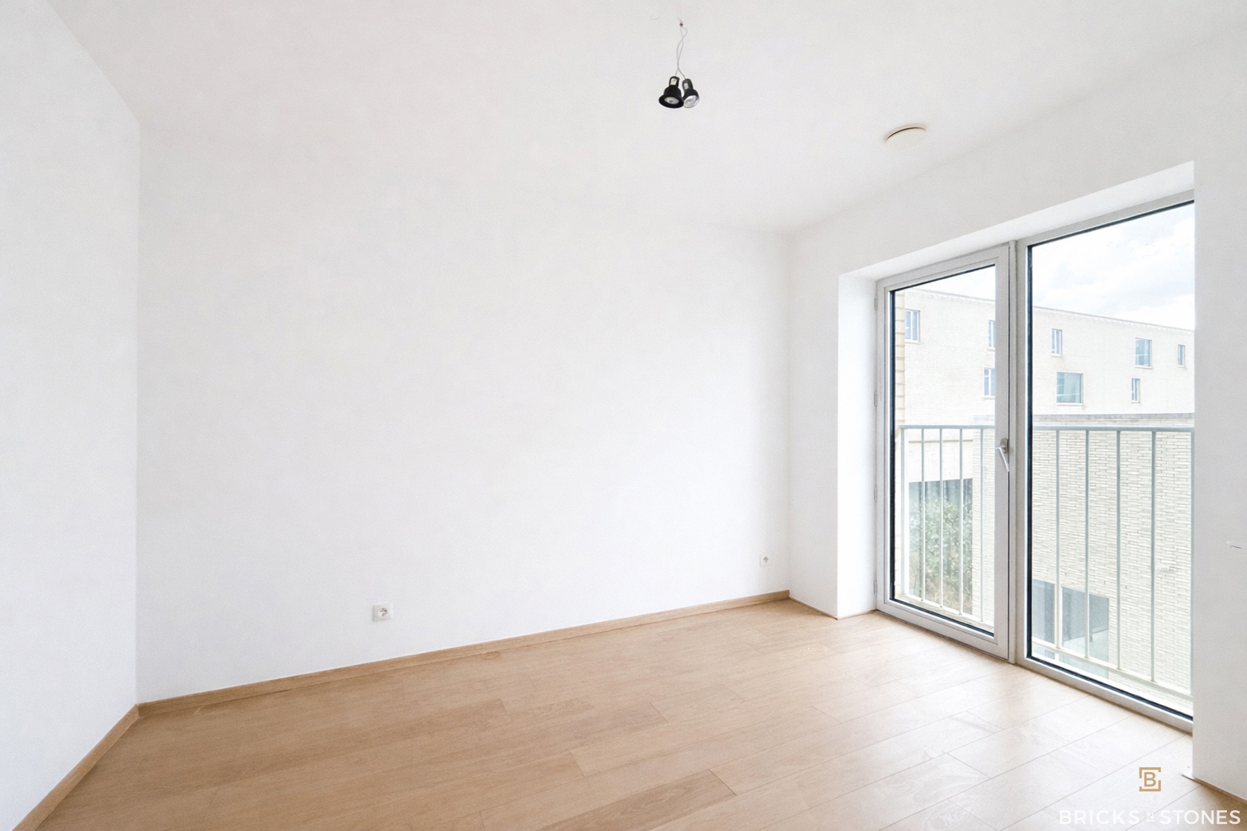 Verzorgd appartement met terras nabij Park Spoor Noord - foto 3