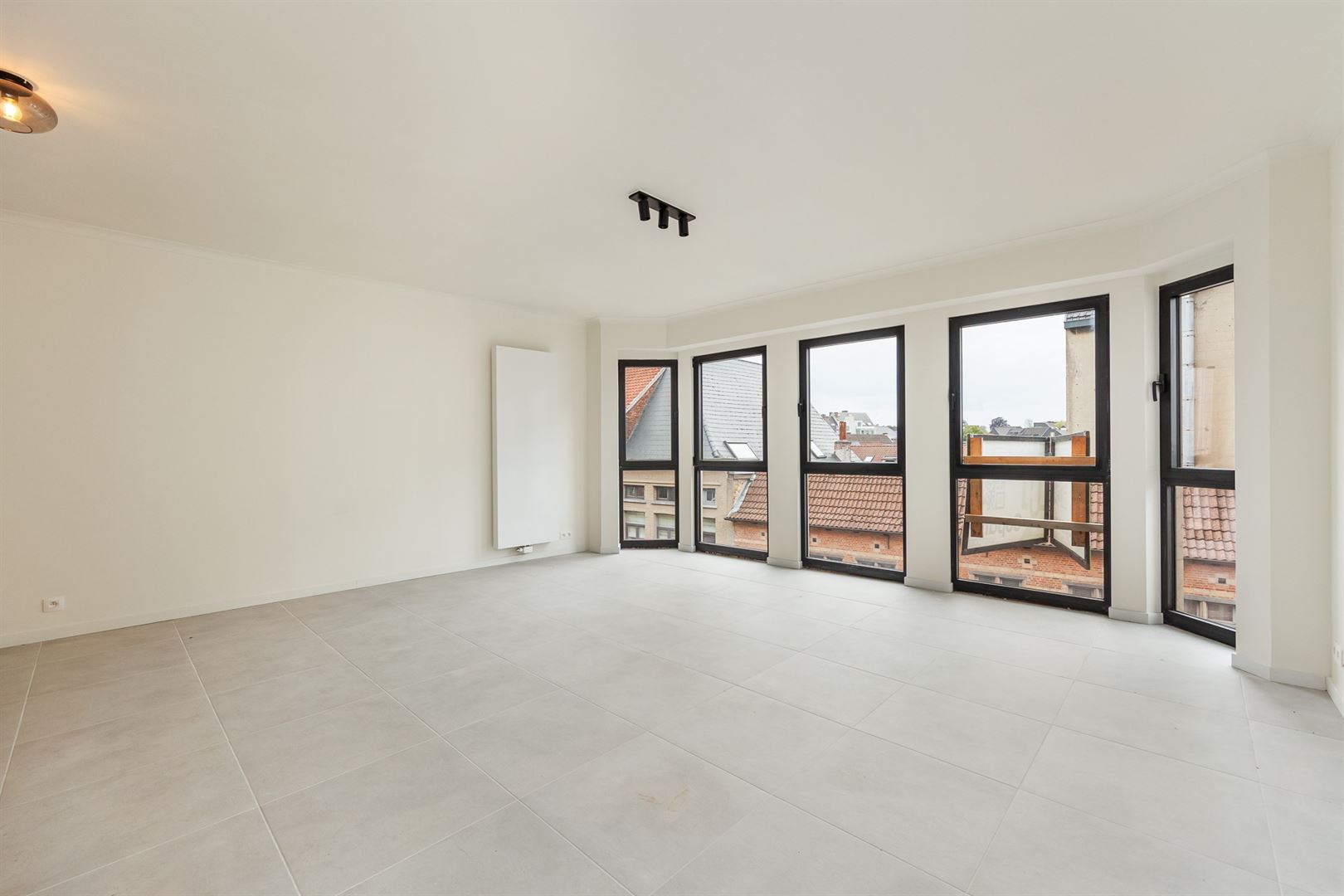 APPARTEMENT - photo 5