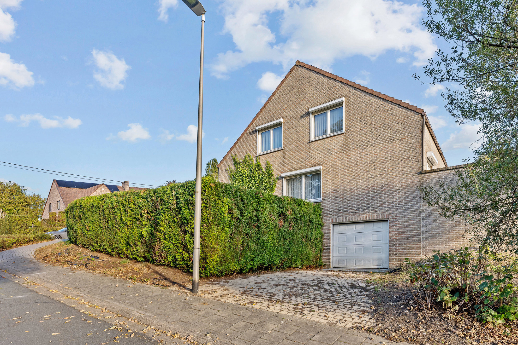 House for sale in Riemst with 3 bedrooms - photo 2