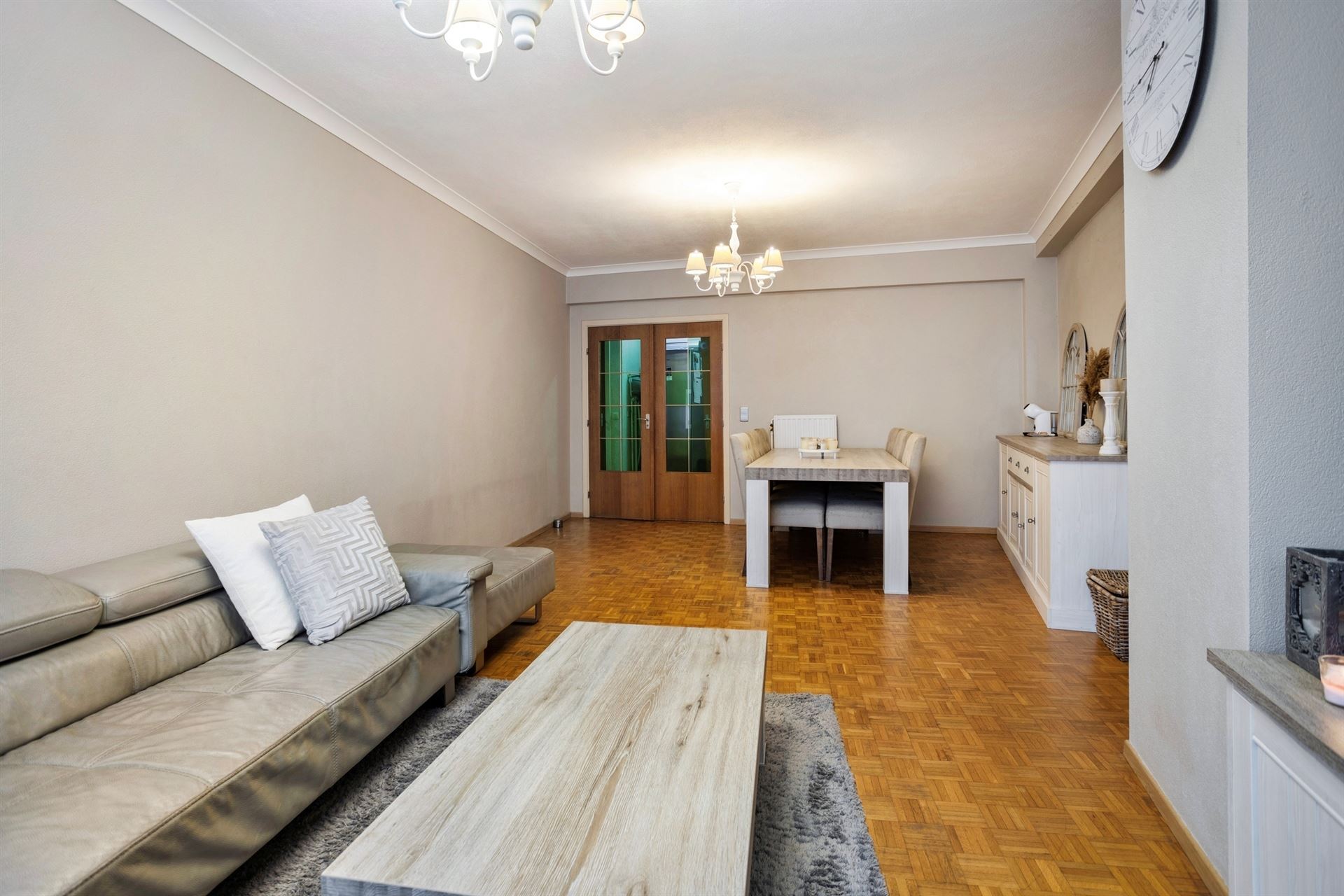 Centraal gelegen appartement met 2 slaapkamers - foto 4