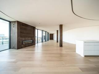 Gelegen in het hart van de wijk Toison d'Or, dicht bij de mooiste luxe boetieks, het historische centrum, musea en verschillende groene ruimtes,...