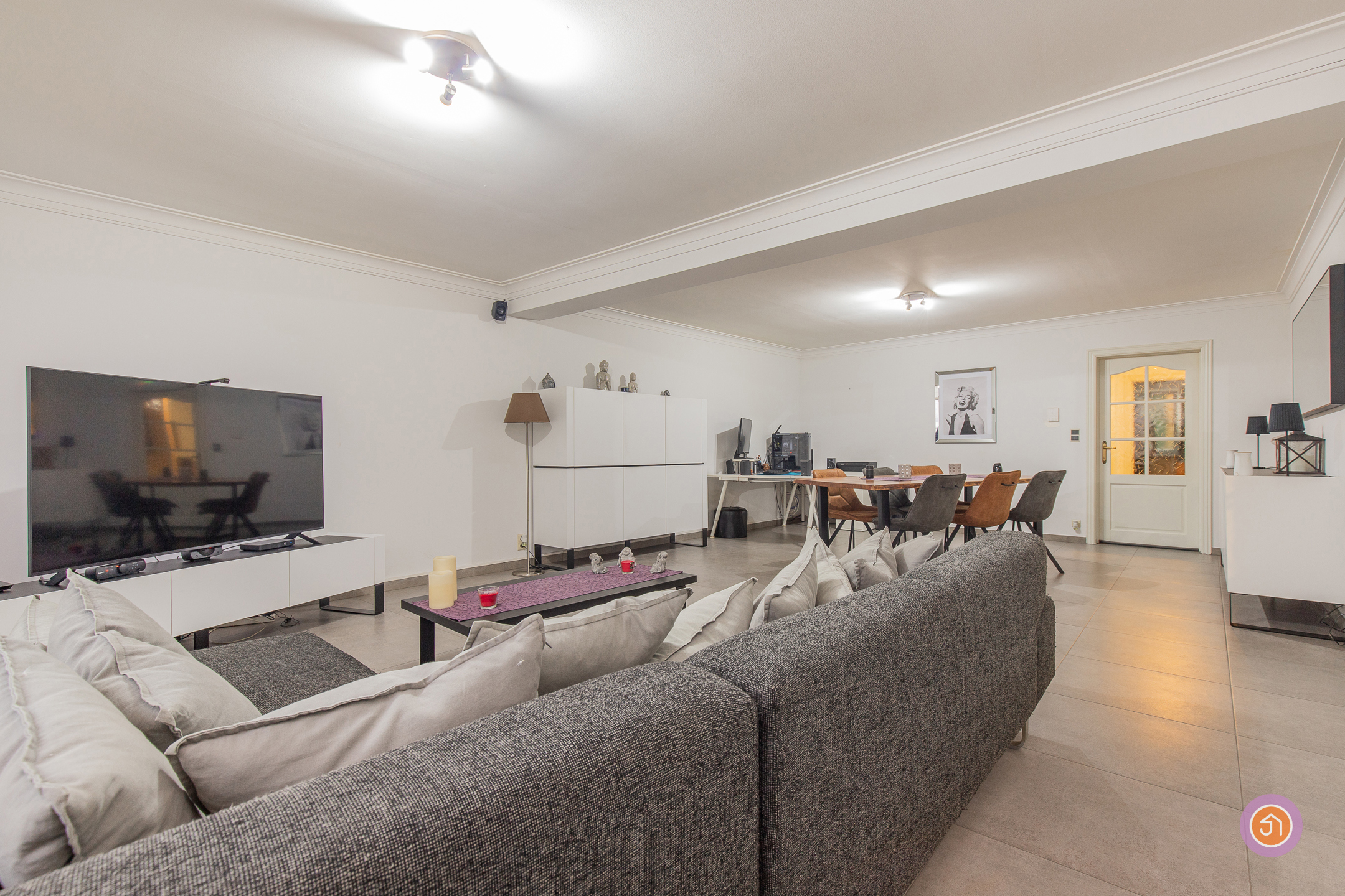 Ruim gelijkvloers appartement vlakbij het centrum van Bornem - foto 3