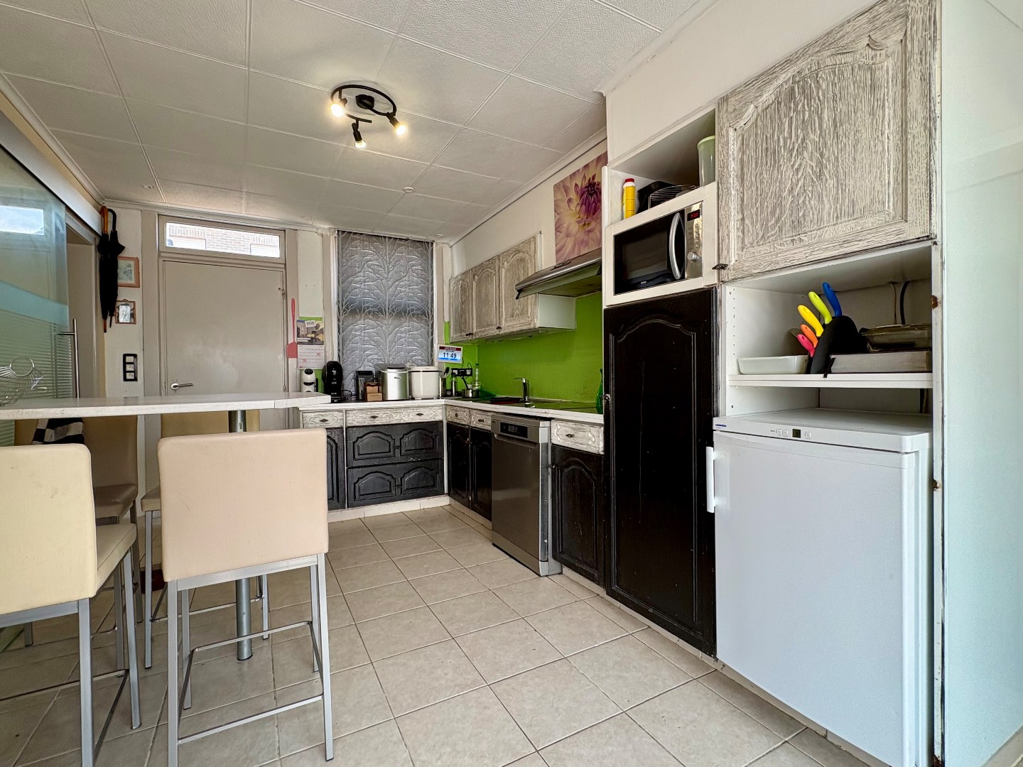 Woning te koop in het landelijke Tiegem met veel potentieel - foto 5