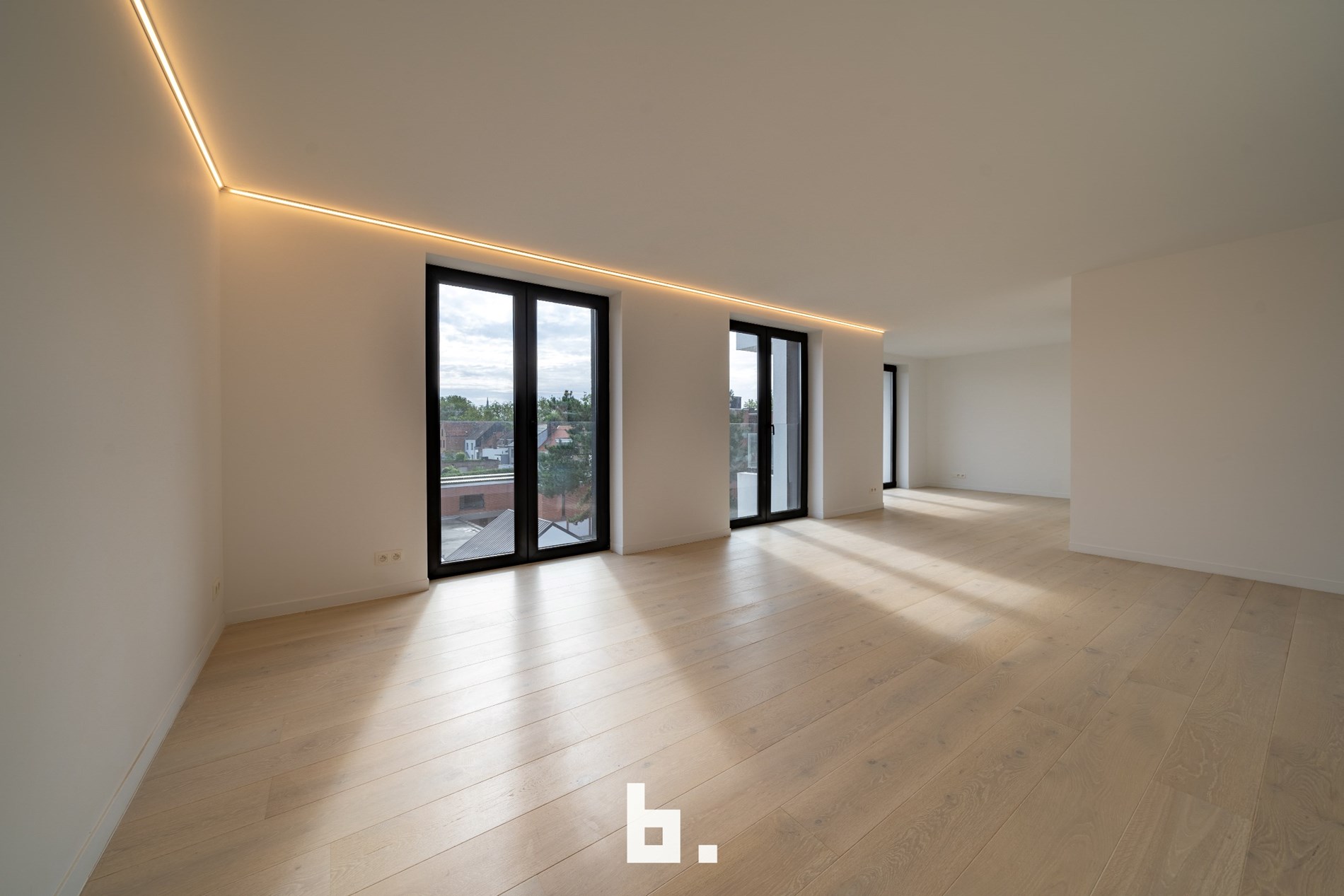 Apartment for sale in Bruges with 3 bedrooms - photo 2