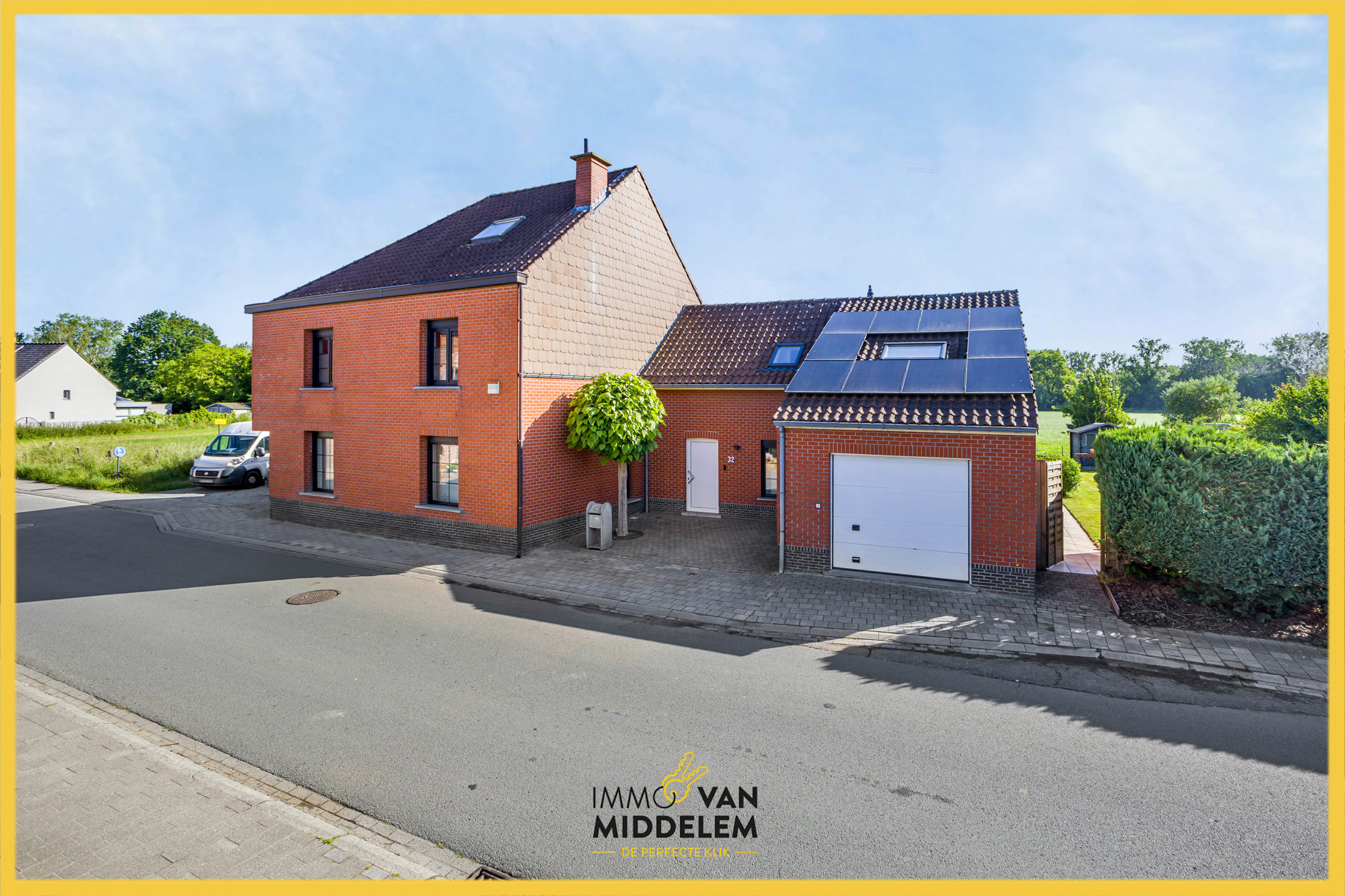 INSTAPKLARE WONING MET 4 KAMERS, TUIN EN GARAGE - foto 1