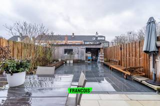 Bent u op zoek naar een instapklare woning met garage inclusief te Assebroek? Dan is deze energiezuinige en recent vernieuwde woning vlak bij...