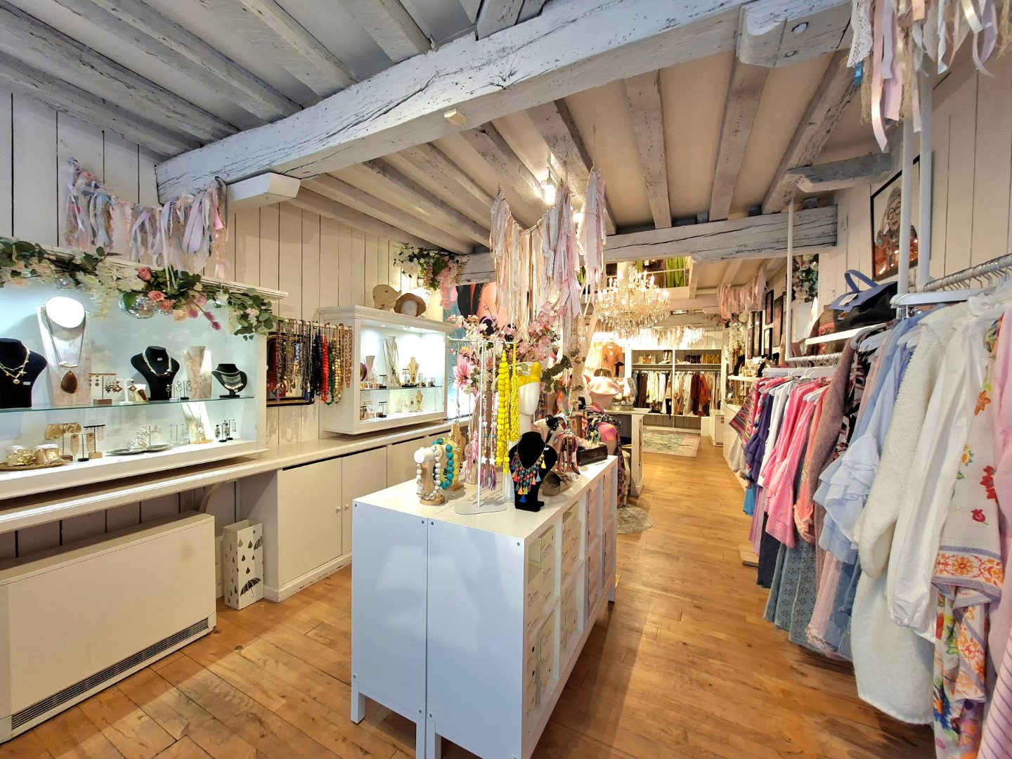 Commercieel gelegen handelshuis - foto 2