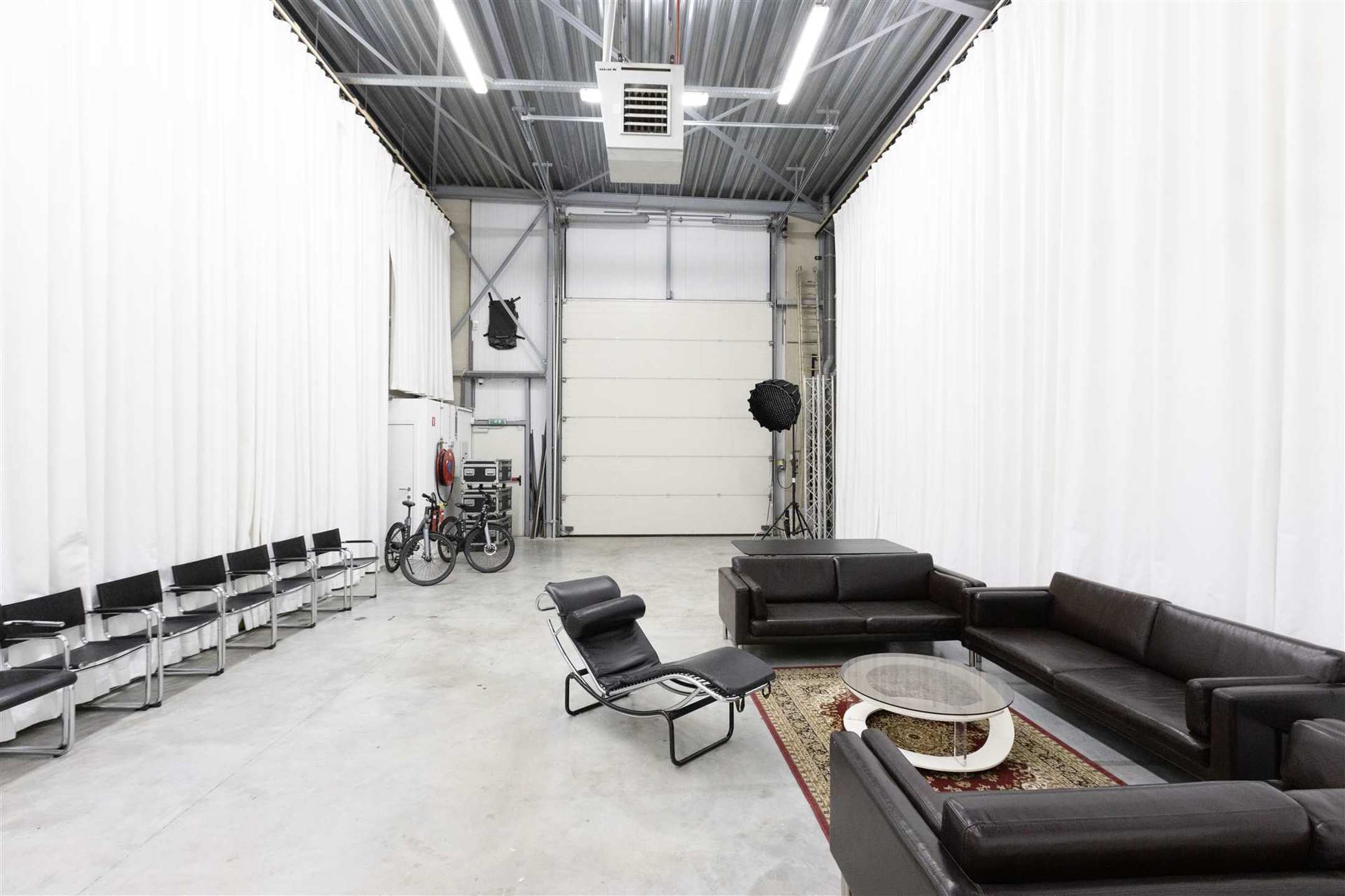 Moderne kantoor- en opslag ruimte - foto 3