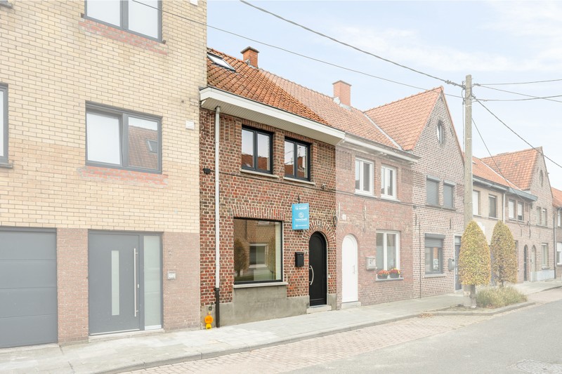 House for sale in Roeselare with 3 bedrooms - photo 2
