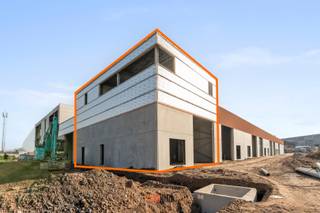 KMO-park Zilleghem bestaat uit 18 KMO-units en 2 kantoren, waarvan op heden nog maar enkele units te koop zijn!Gelegen op het bedrijventerrein 'De...