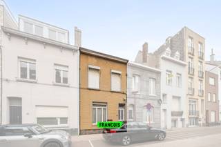 Gelegen in het bruisende hart van Blankenberge, vindt u deze te renoveren rijwoning met enorm potentieel in de Vrijheidstraat 40. De centrale...