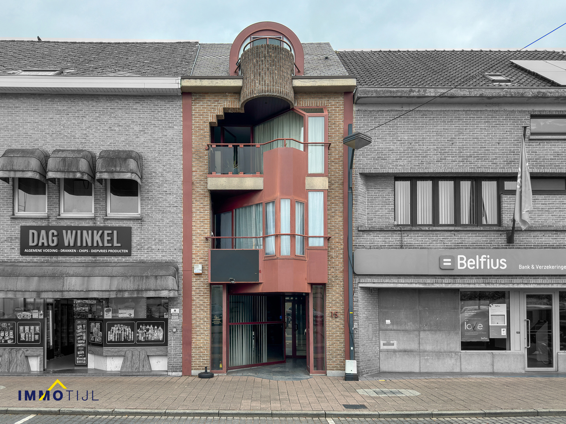 Maison à vendre à Denderleeuw avec 5 chambres - photo 1