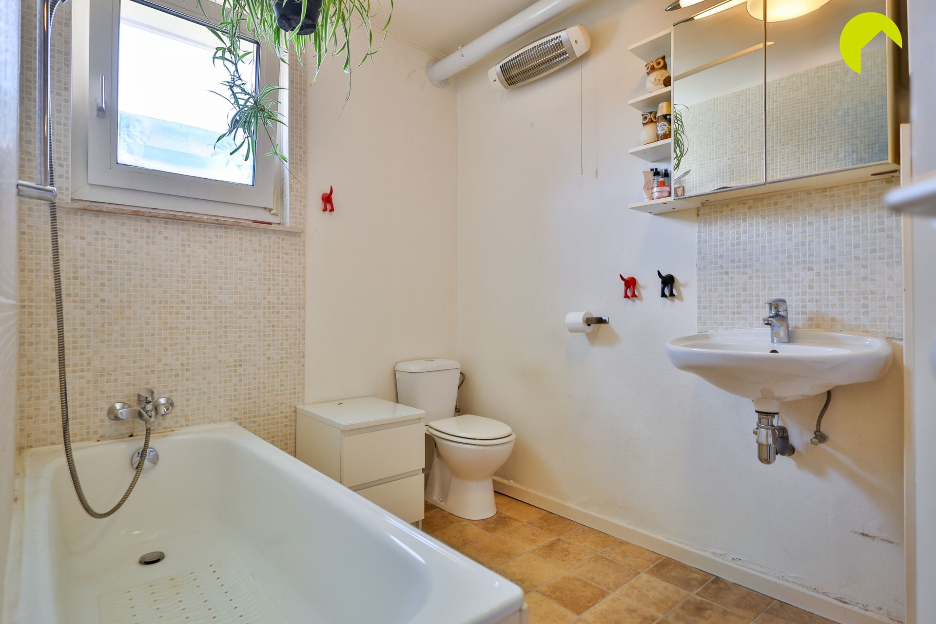 Instapklaar 1-slaapkamerappartement met lage gemeenschappelijke kosten! - foto 5