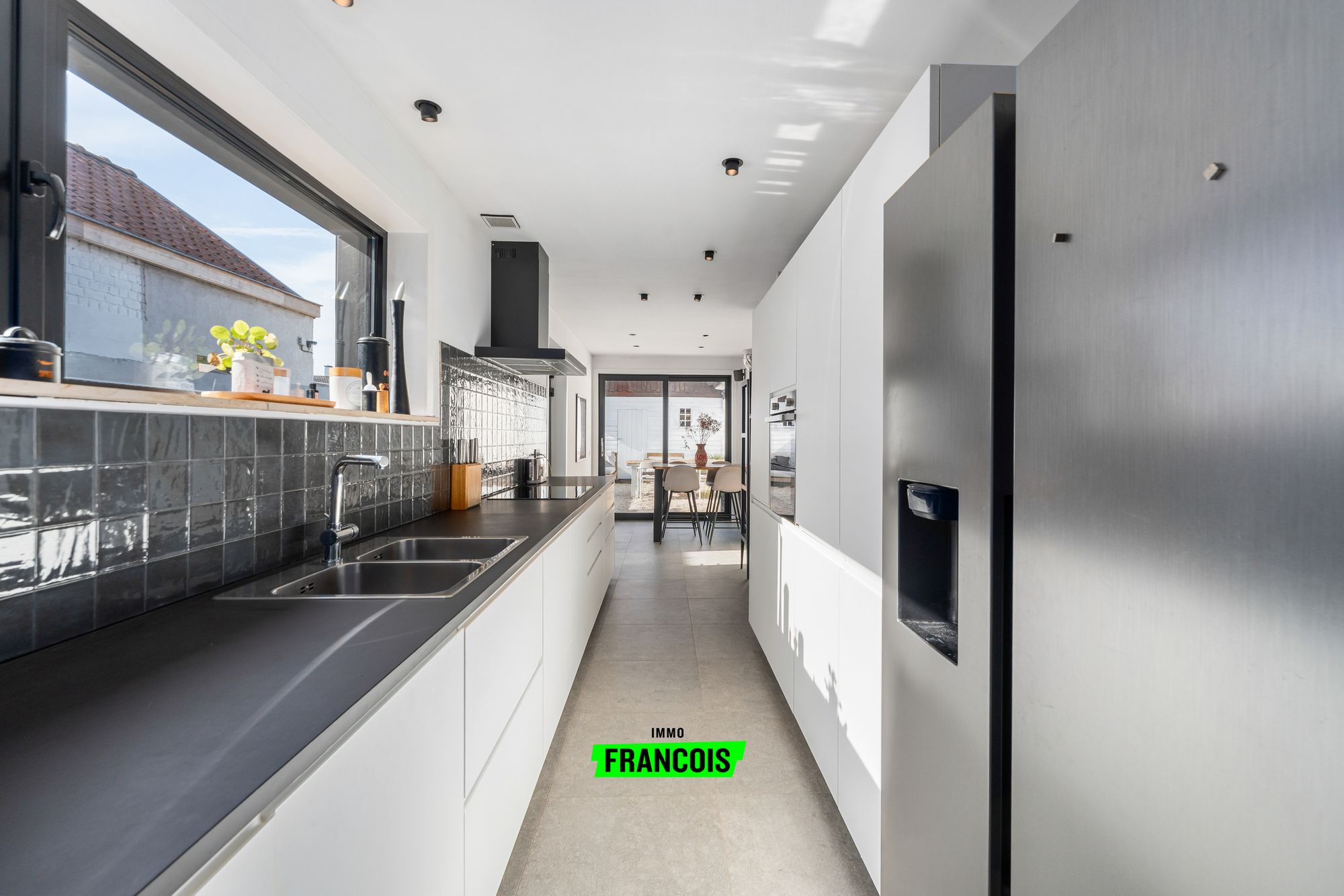 Richtprijs | Zeer aantrekkelijk en gerenoveerde woning nabij centrum Maldegem met 3 slaapkamers. - foto 5