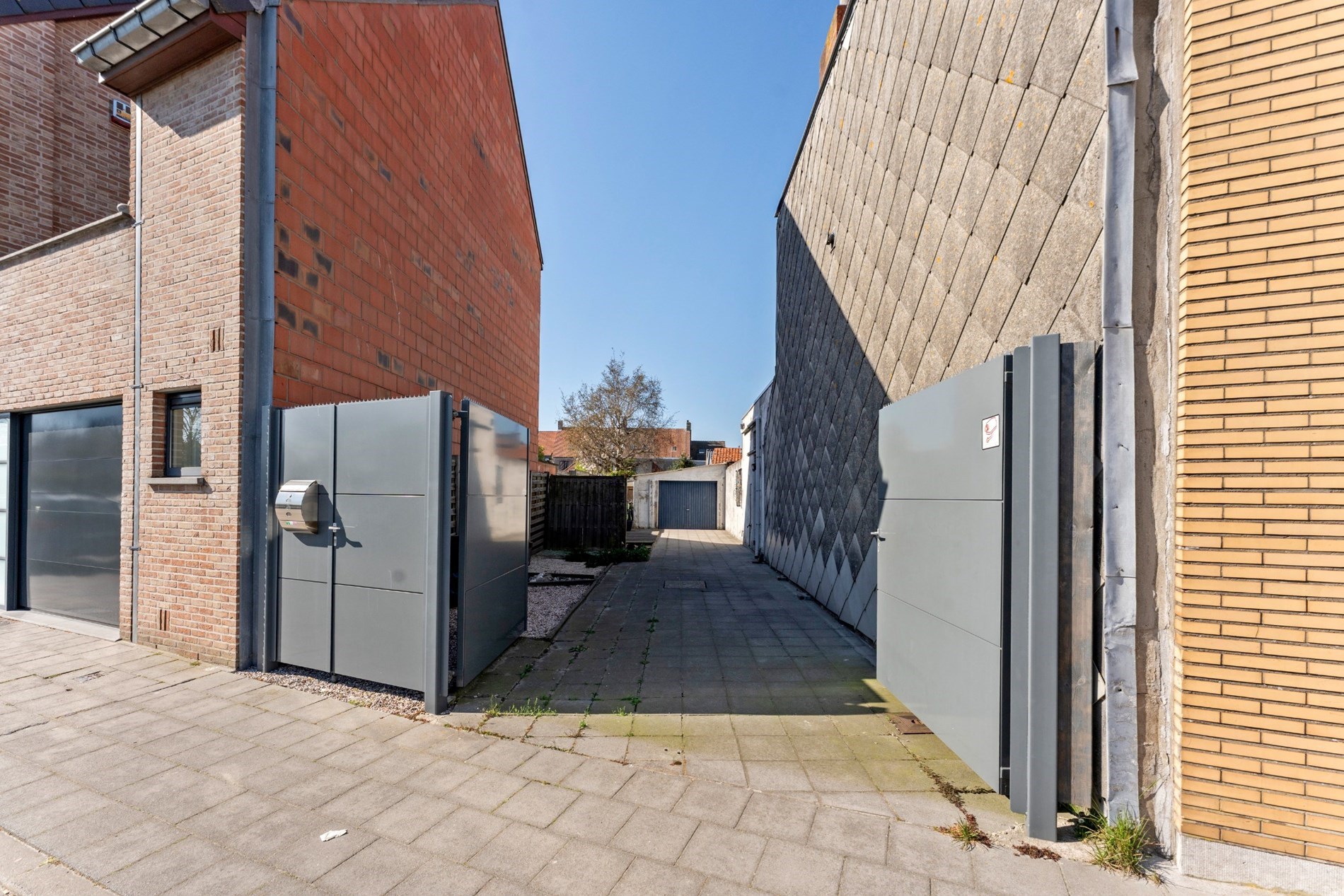 Halfopen woning met garage te Zeebrugge-dorp - foto 2