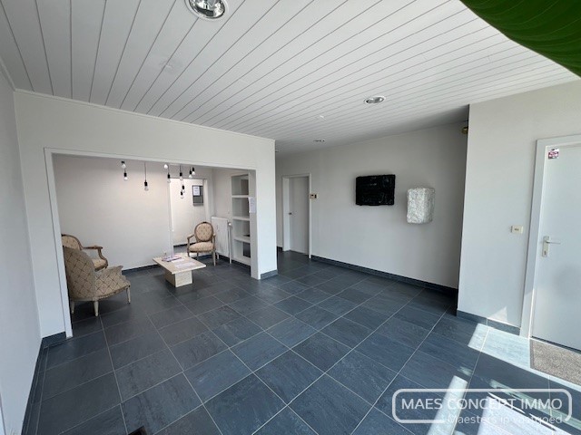 Kantoor 8 te huur, dichtbij ring van Kortrijk en autosnelwegen - foto 5
