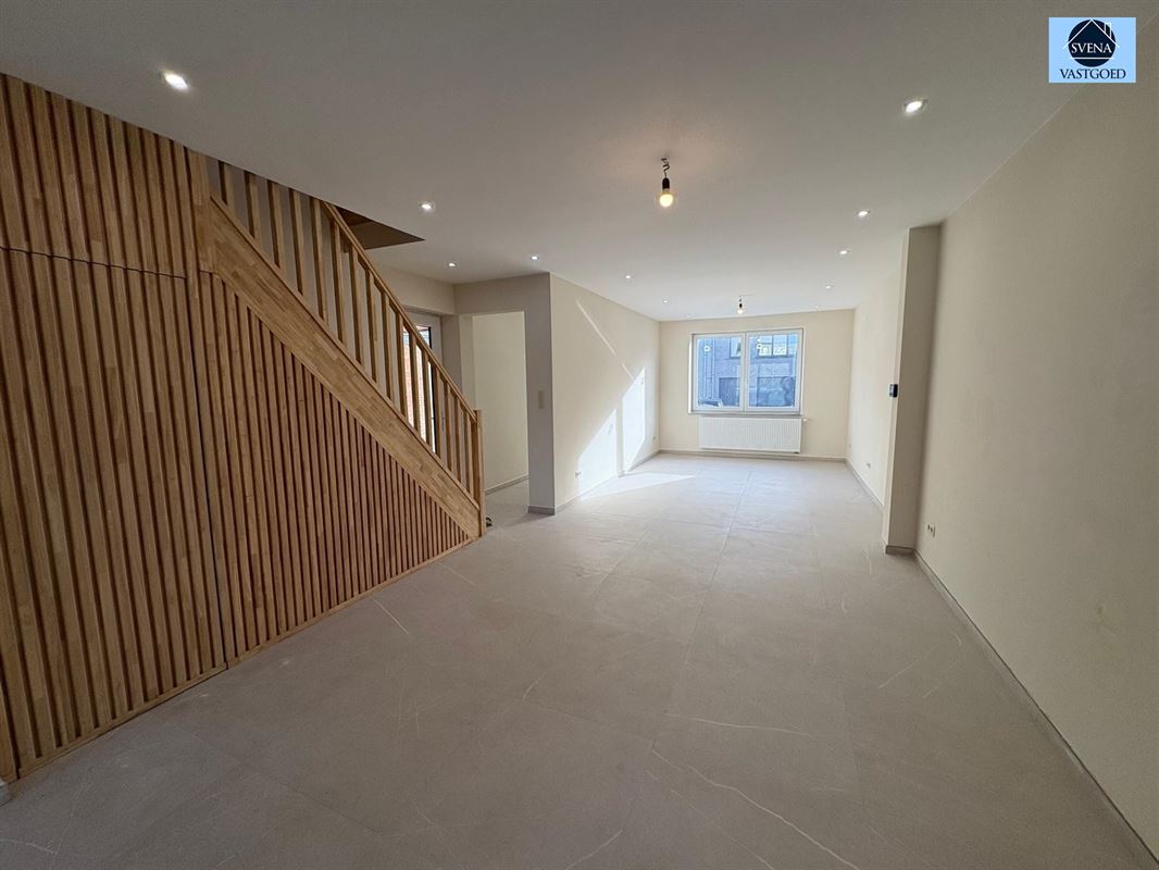 ZEER MOOIE WONING MET 4 SLAAPKAMERS - foto 4