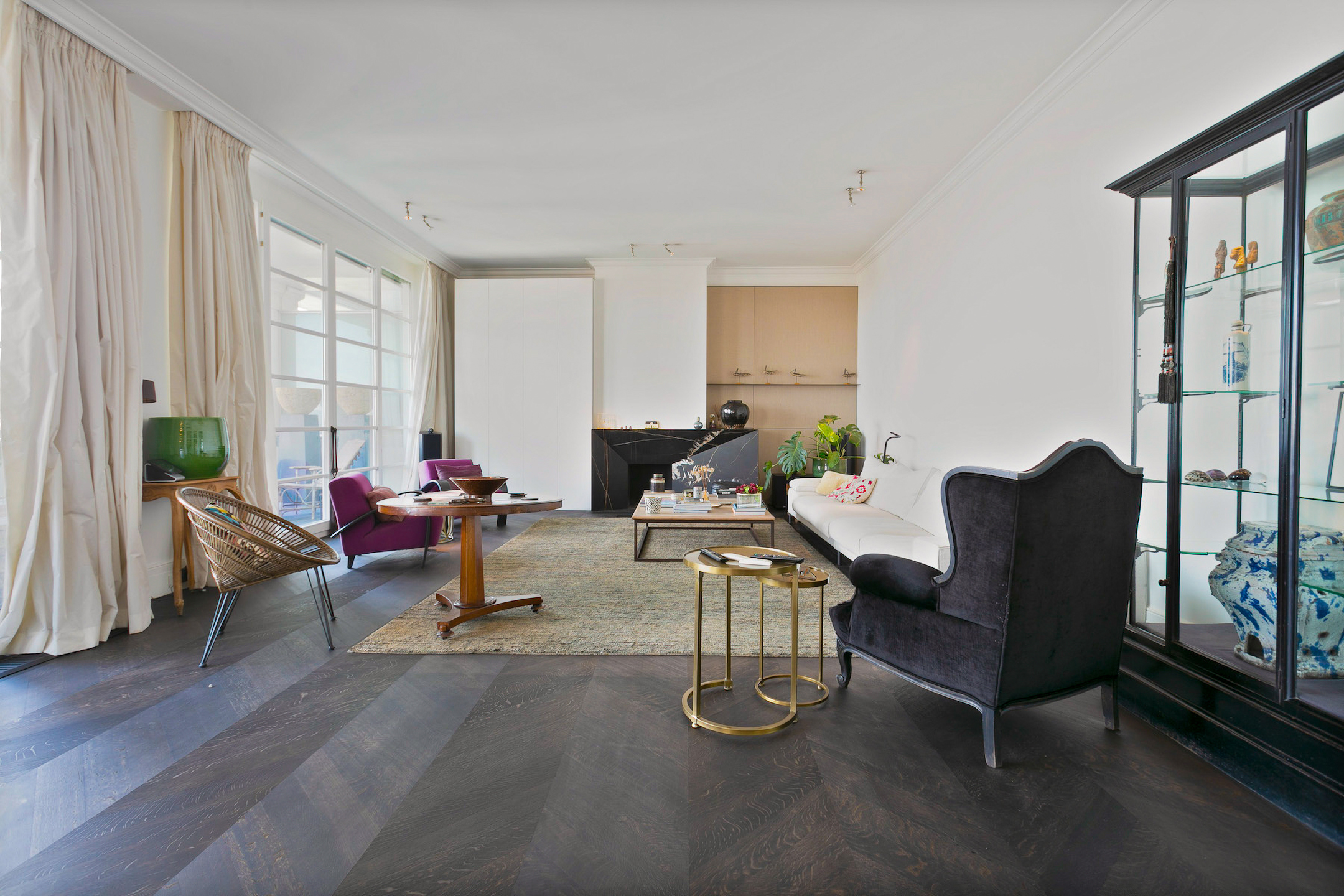Apartment for sale in Antwerp with 4 bedrooms - photo 4