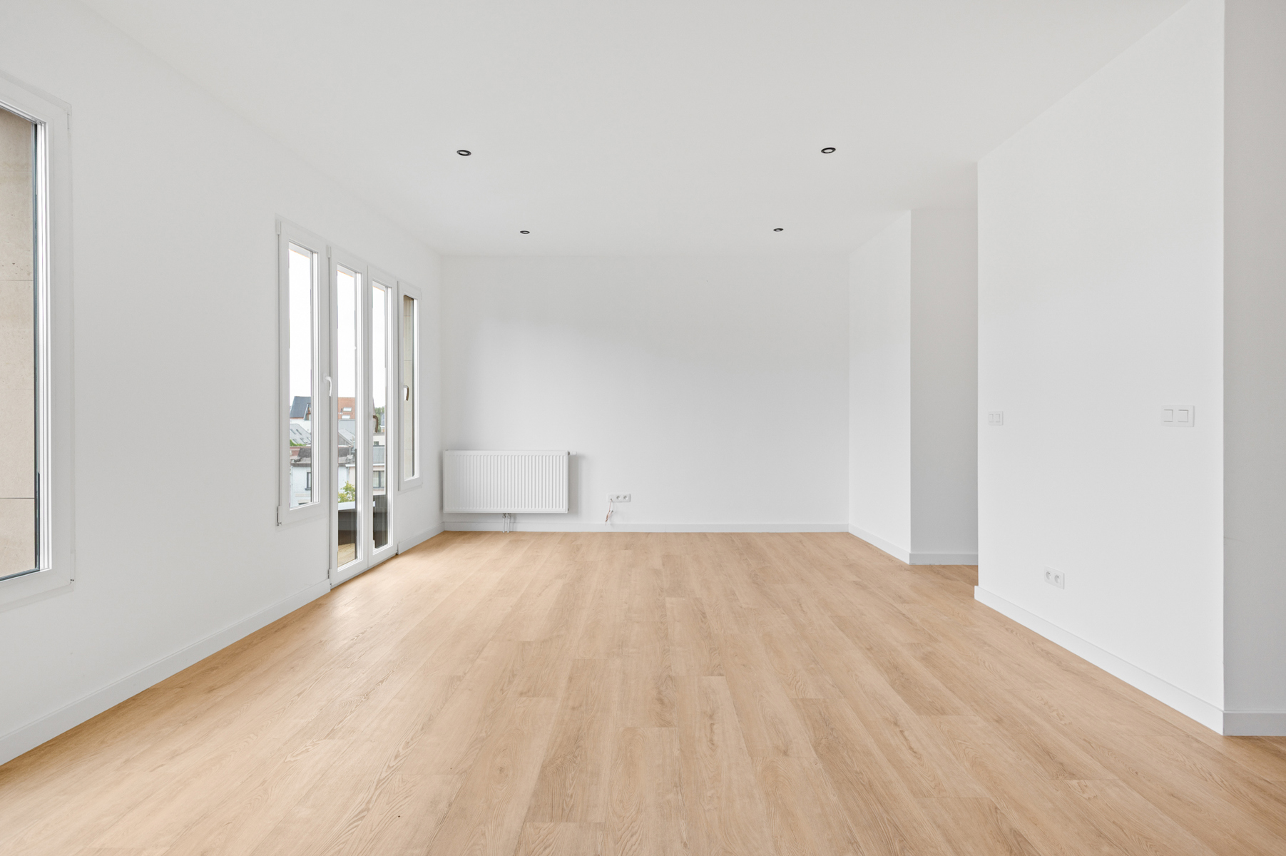 Stijlvol nieuwbouwappartement met terras! - foto 3